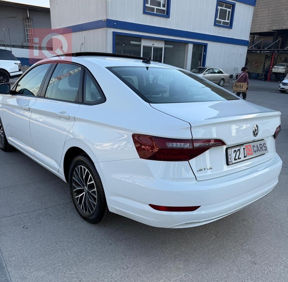 ڤۆڵکسواگن جێتا